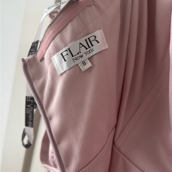 Flair New York Dusty Pink Embroidered Lace Prom Gown With Straps Size 8 NEW - Picture 12 of 15